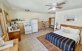 Rocky Mountain Inn